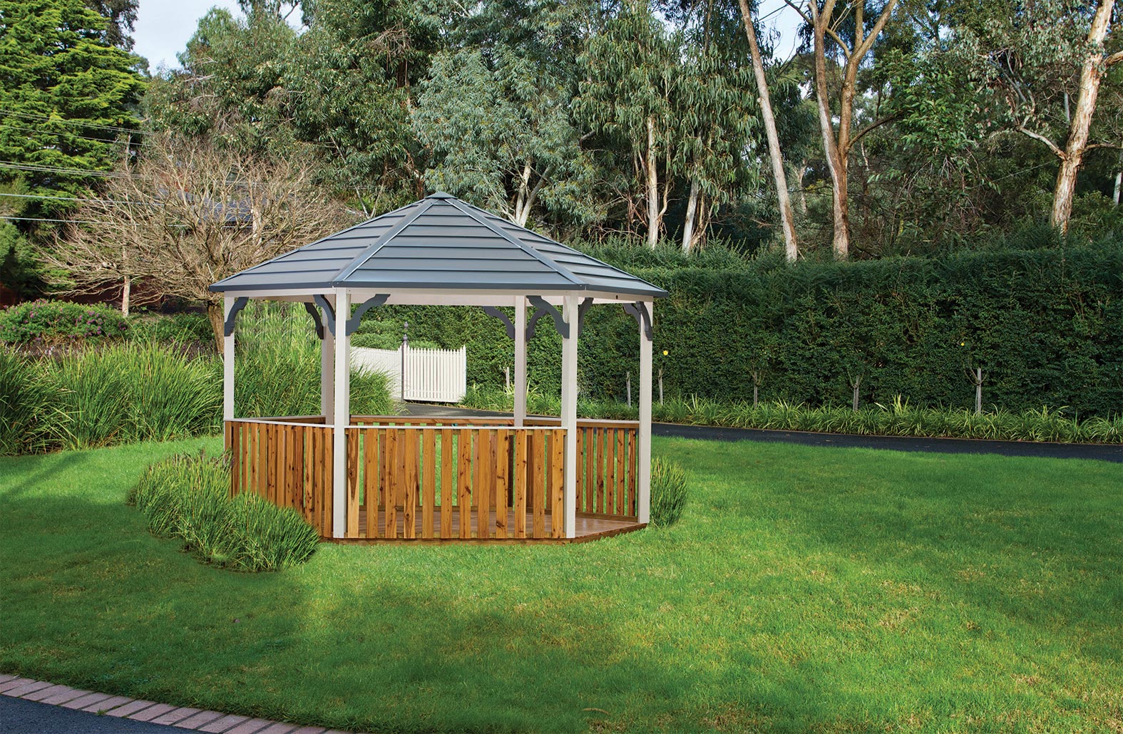 KENSINGTON GAZEBO [GKG3800] 3,295.00 LANDERA, Outdoor storage and