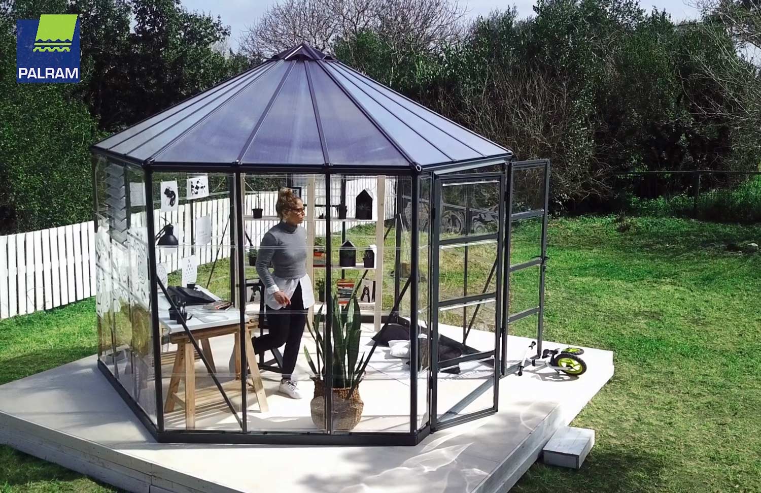 OASIS HEXAGONAL GREENHOUSE 3.6m