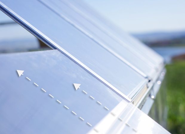 Palram-Canopia_Greenhouses_Balance_10ft_3m_Silver_Features_Sliding Panels Palram-Canopia_Greenhouses_Balance_10ft_3m_Silver_Features_Sliding Panels