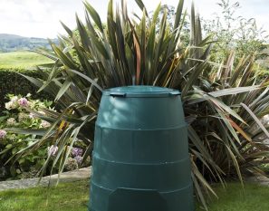 Green Johanna Outdoor Compost Bin