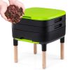 Worm-Farm-with-W-legs-worms.jpg