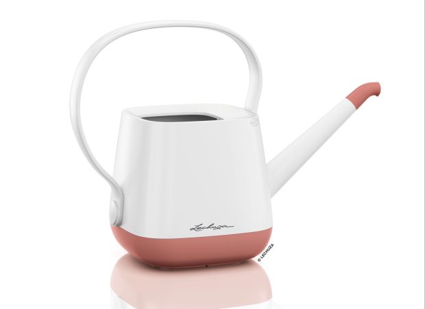 YULA-Watering-Can-Rose.png