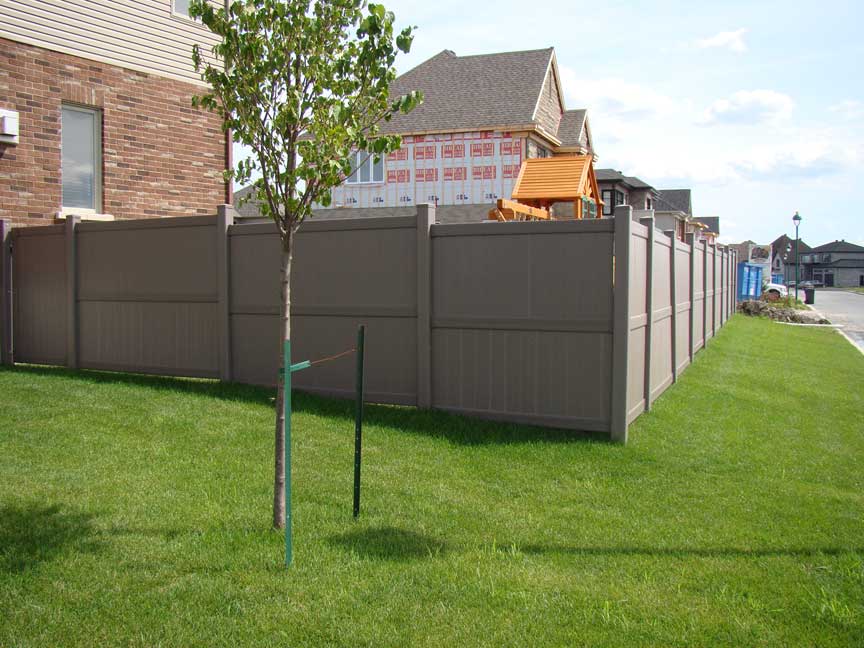 KETER EZI FENCE 7.5M LONG